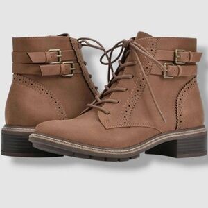 Cliffs by WHITE MOUNTAIN 10 m Tan Lace-Up Ankle Boots